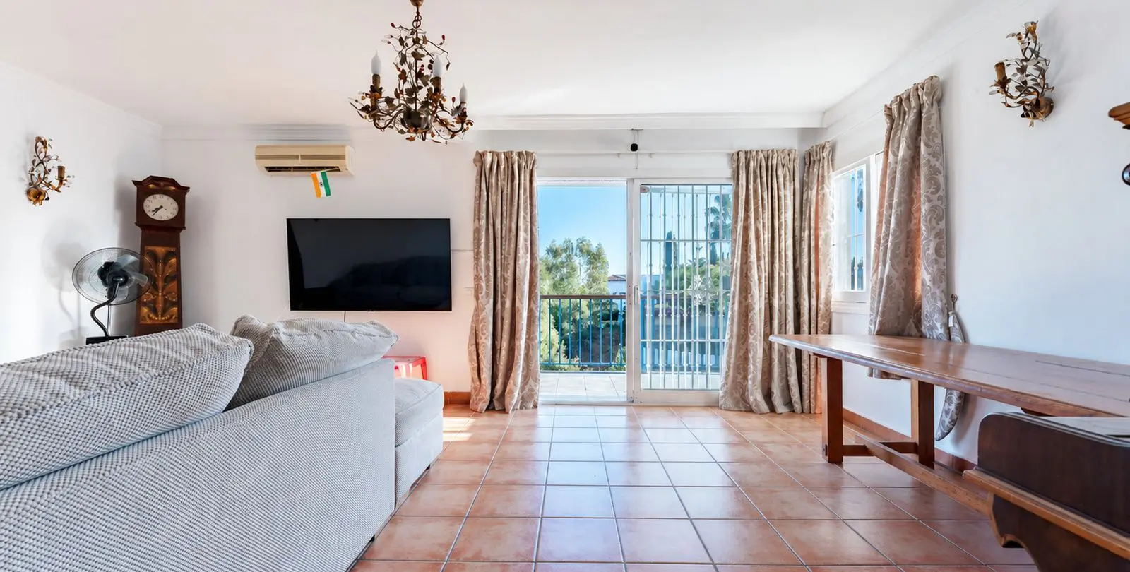 Venta de villa independiente en Campo Mijas 2
