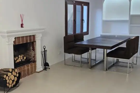 Image 10 thumb