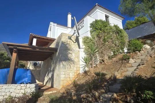 Image 4 thumb