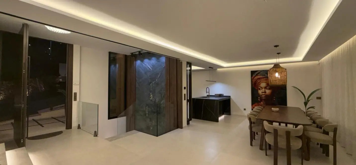 Продажа  отдельно стоящей виллы в Riviera del Sol 2