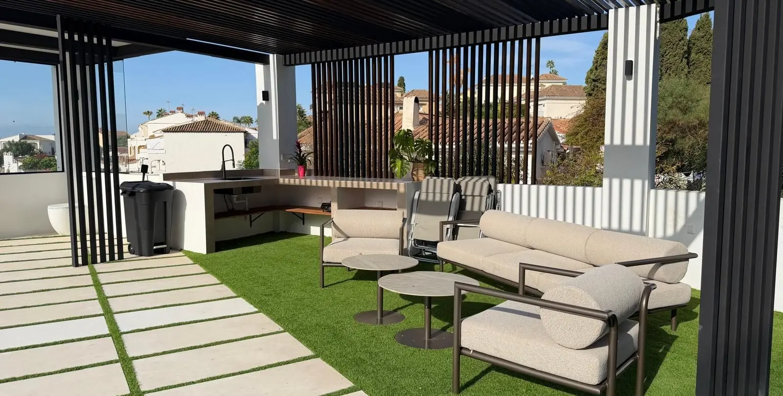 Venta de villa independiente en Riviera del Sol 6