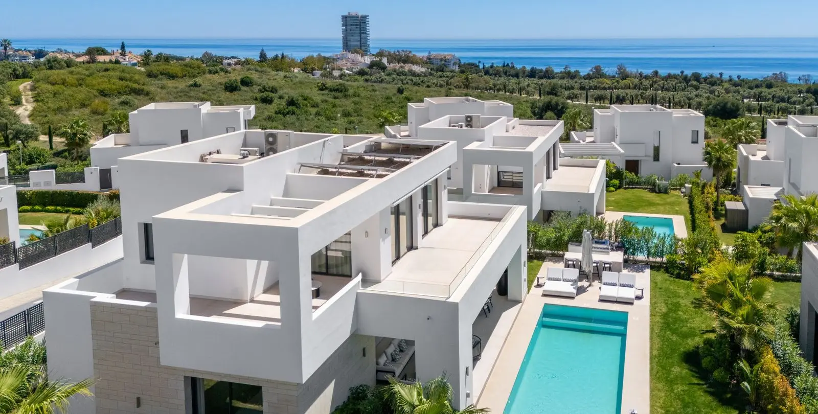 Venta de villa independiente en Marbella 1