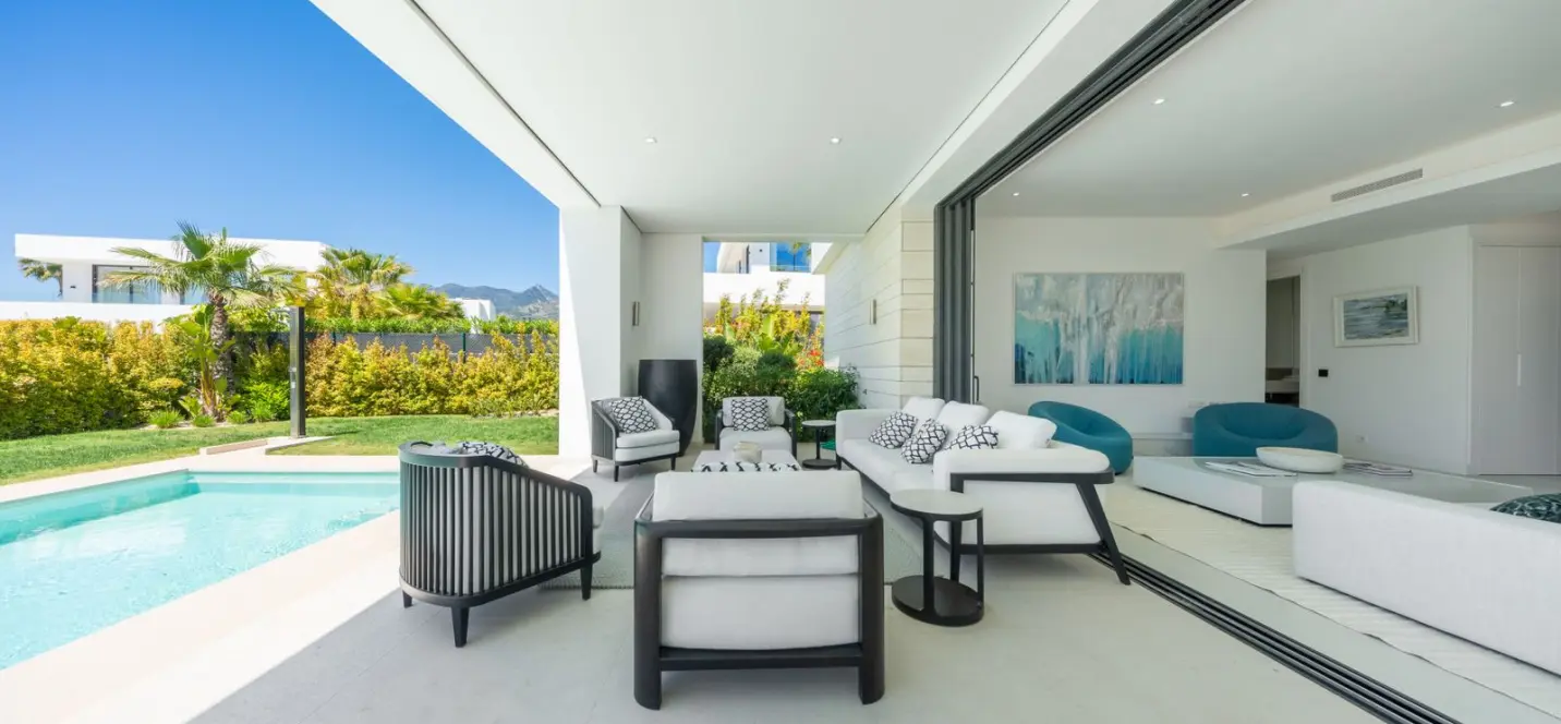 Продажа  отдельно стоящей виллы в Marbella 3