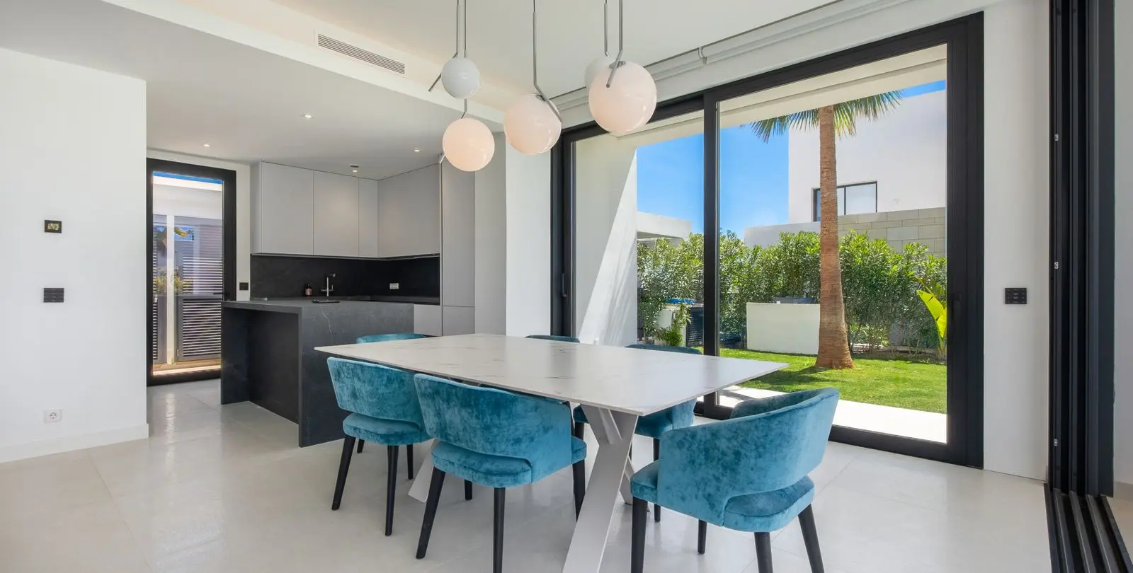 Venta de villa independiente en Marbella 10