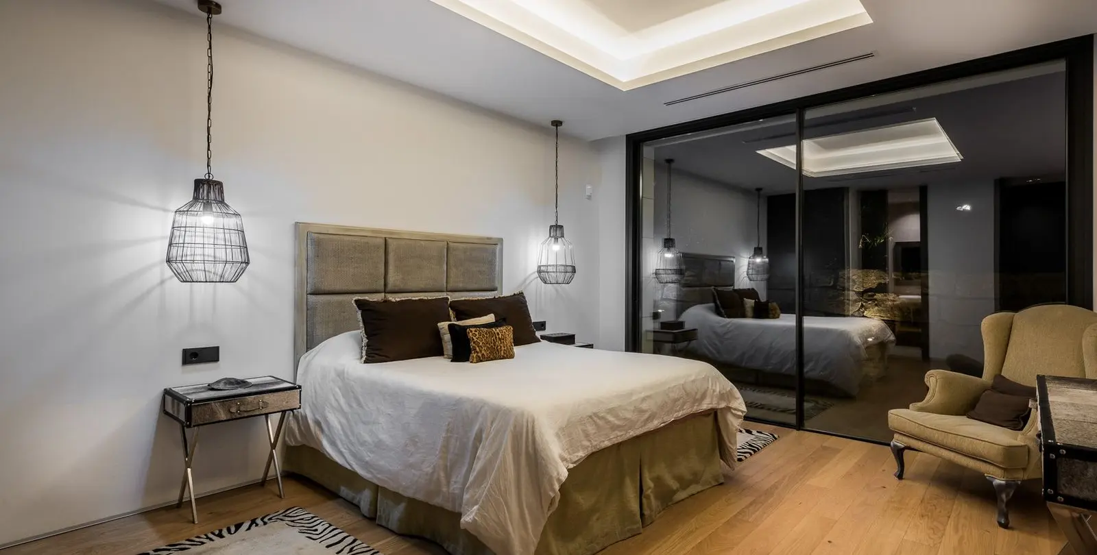 Venta de villa independiente en Nagüeles 21
