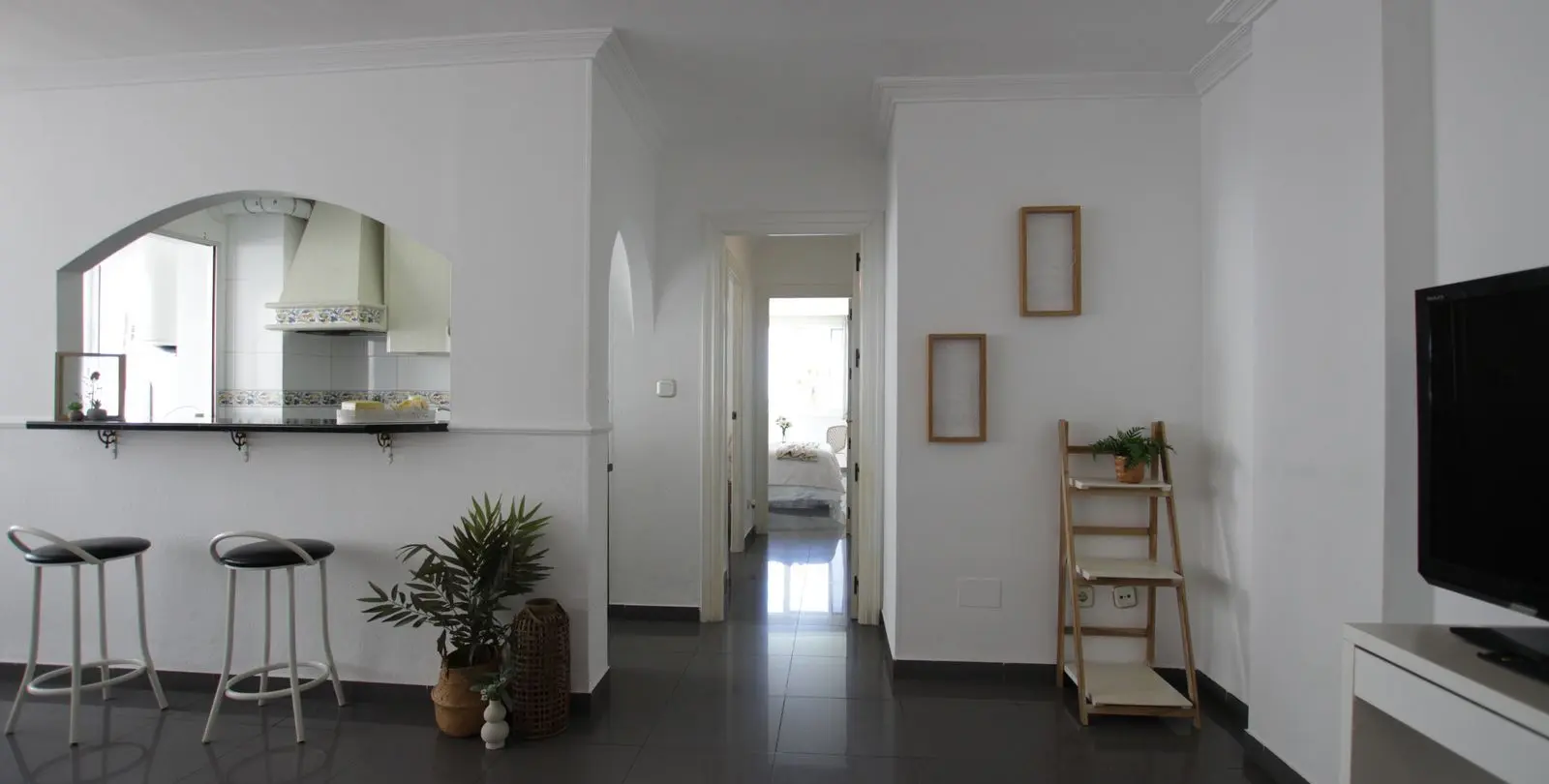 Venta de apartamento en planta media en Benalmadena Costa 4