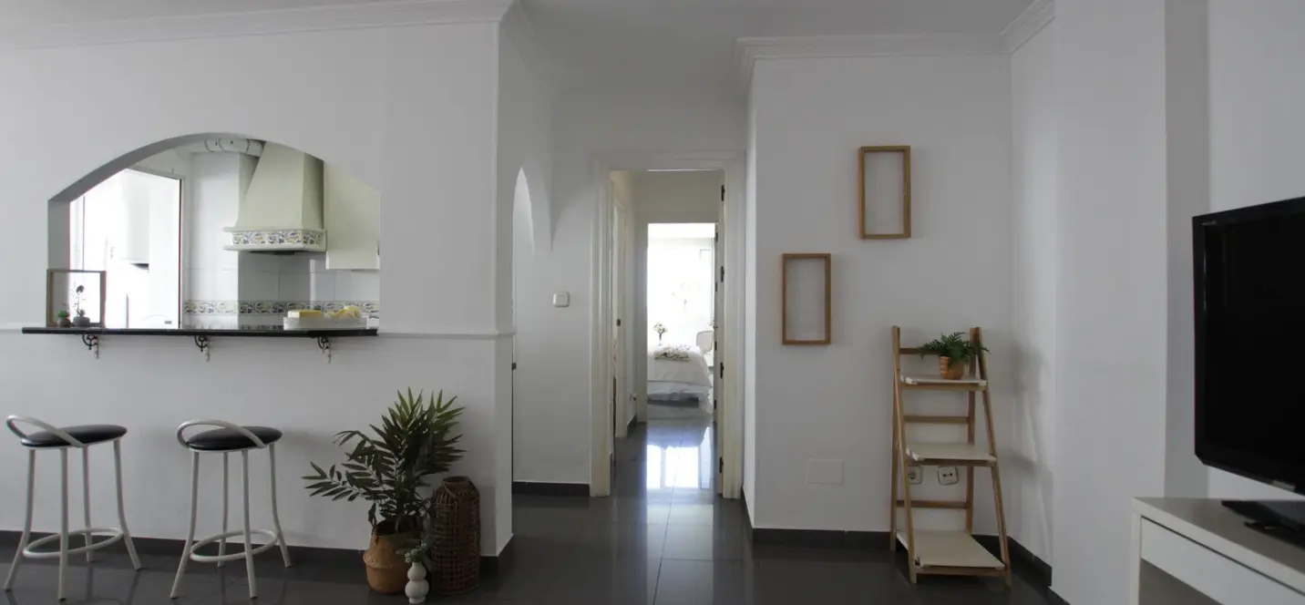 Venta de apartamento en planta media en Benalmadena Costa 3