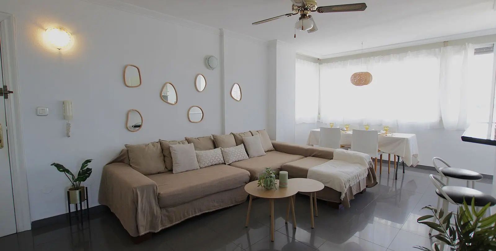 Venta de apartamento en planta media en Benalmadena Costa 5