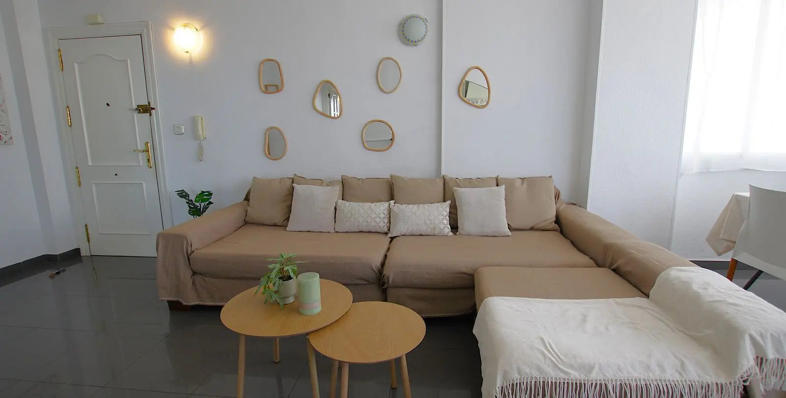 Venta de apartamento en planta media en Benalmadena Costa 6
