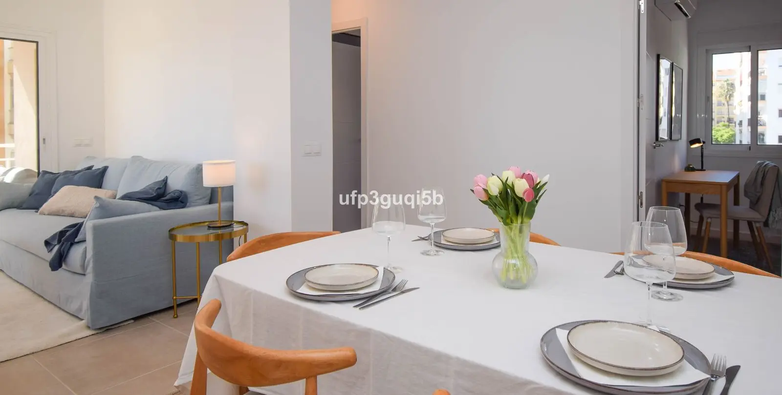 Venta de apartamento en planta media en Fuengirola 4