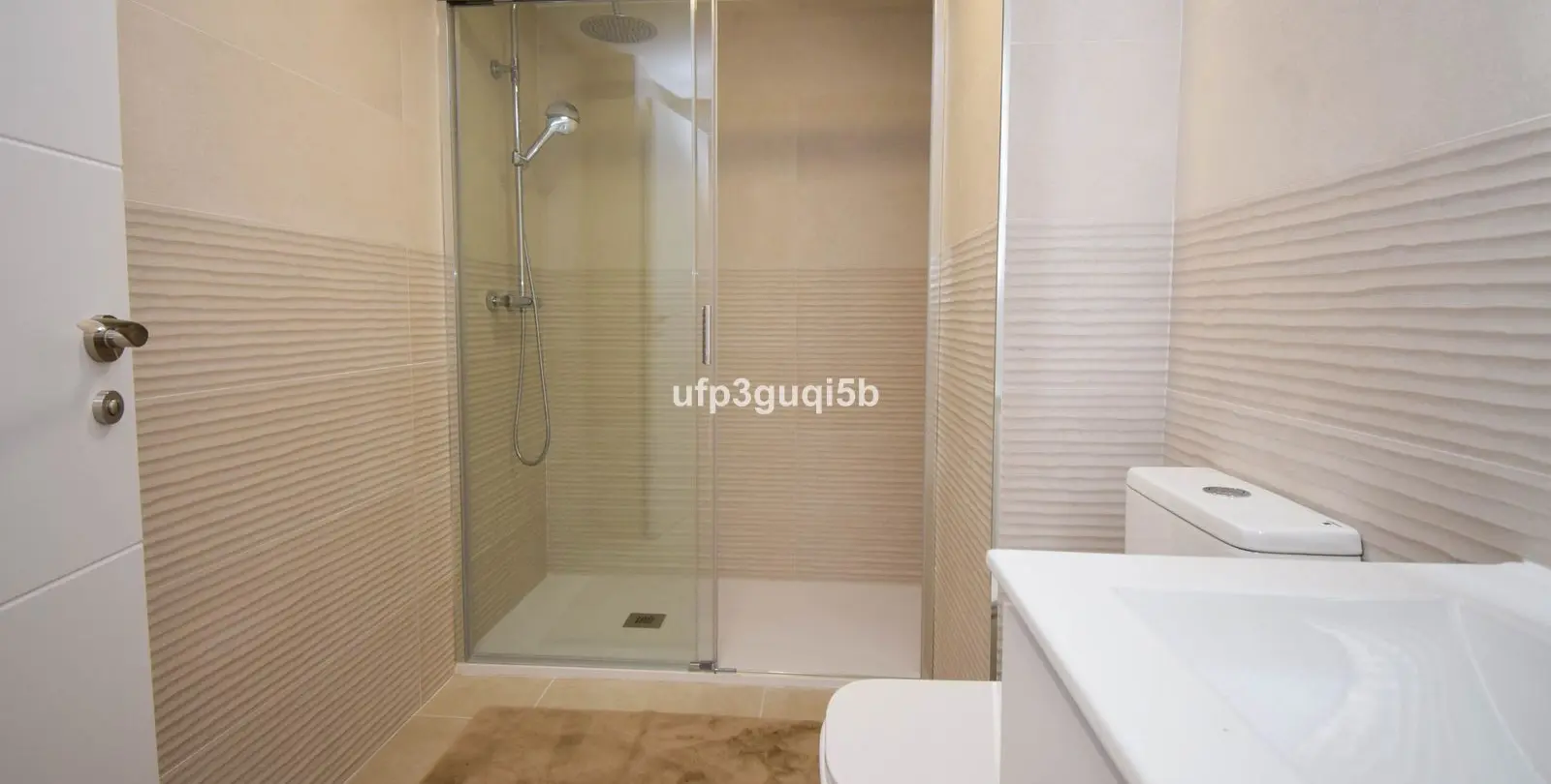 Venta de apartamento en planta media en Fuengirola 21