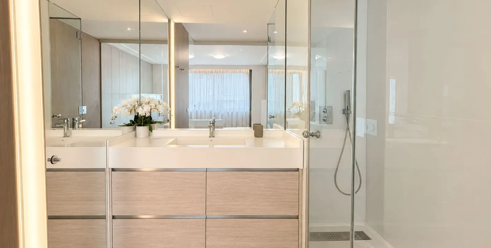 Venta de apartamento en planta media en Carib Playa 14