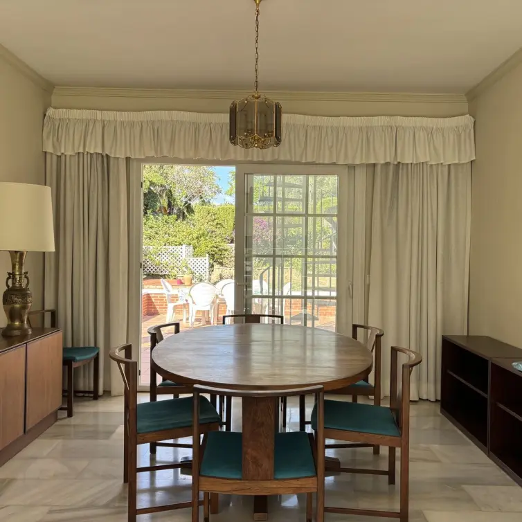 Venta de villa independiente en Calahonda