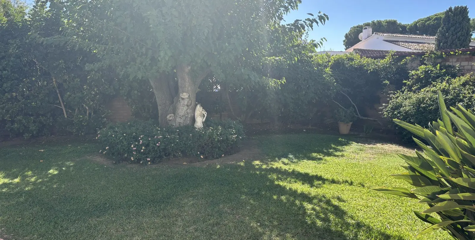 Venta de villa independiente en Calahonda 23