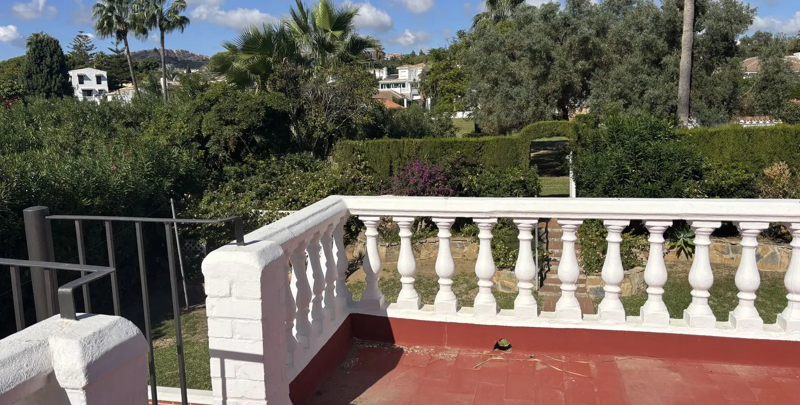 Venta de villa independiente en Calahonda 30