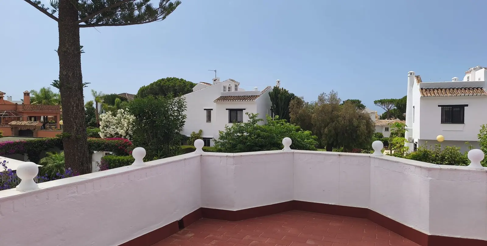 Venta de villa independiente en Calahonda 41