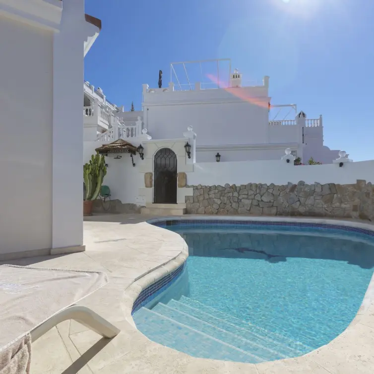 Venta de casa pareada en Nueva Andalucía