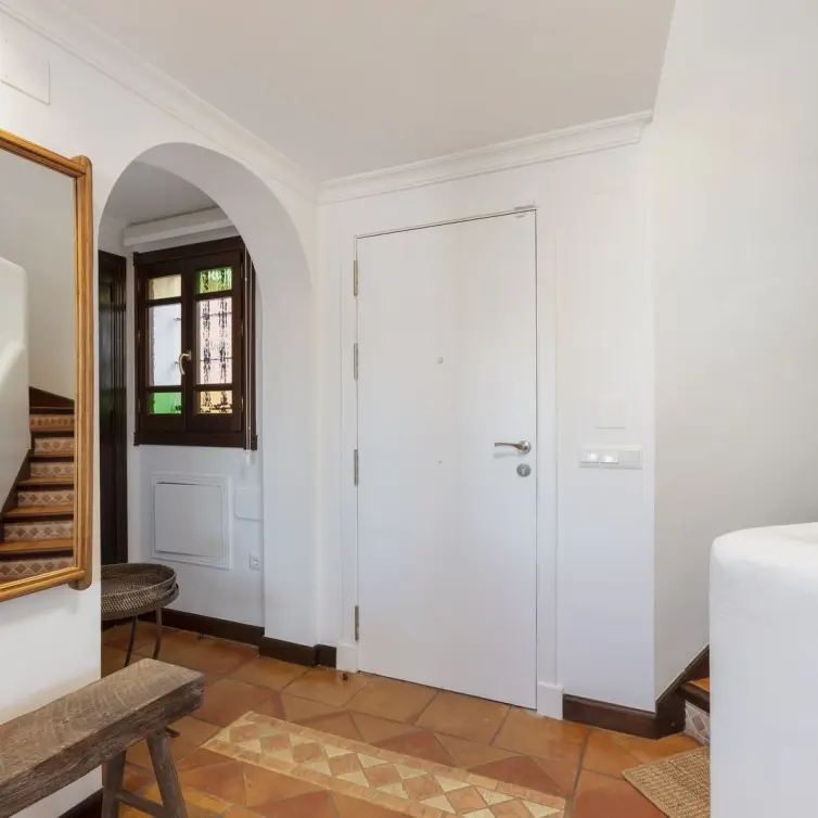 Venta de casa pareada en Nueva Andalucía