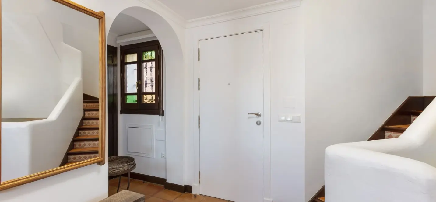 Venta de casa pareada en Nueva Andalucía 2