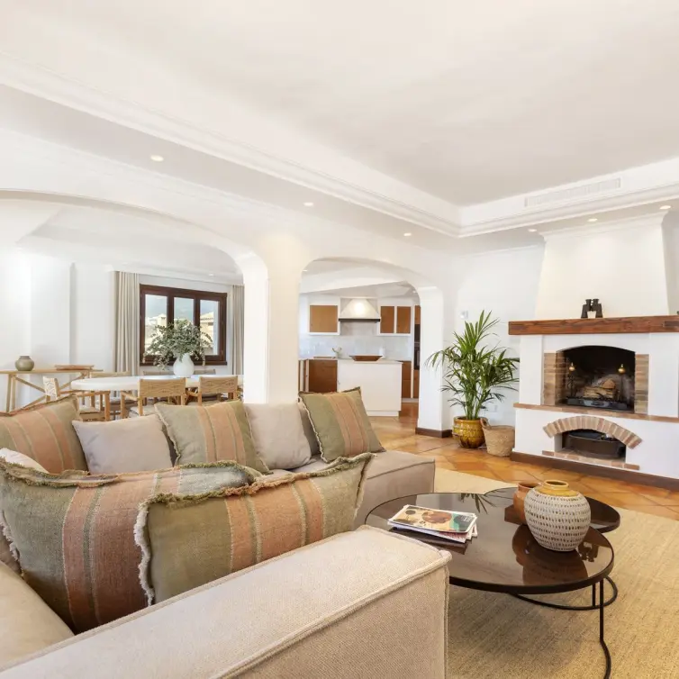 Venta de casa pareada en Nueva Andalucía