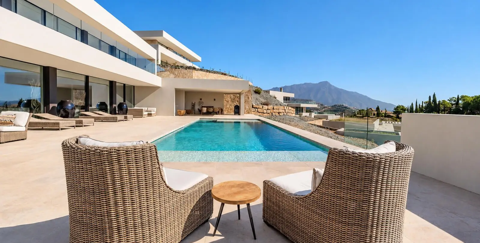 Venta de finca - cortijo en The Golden Mile 40