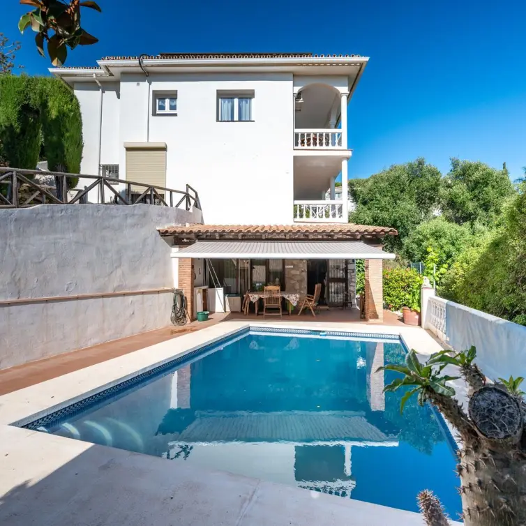 Venta de villa independiente en La Cala de Mijas