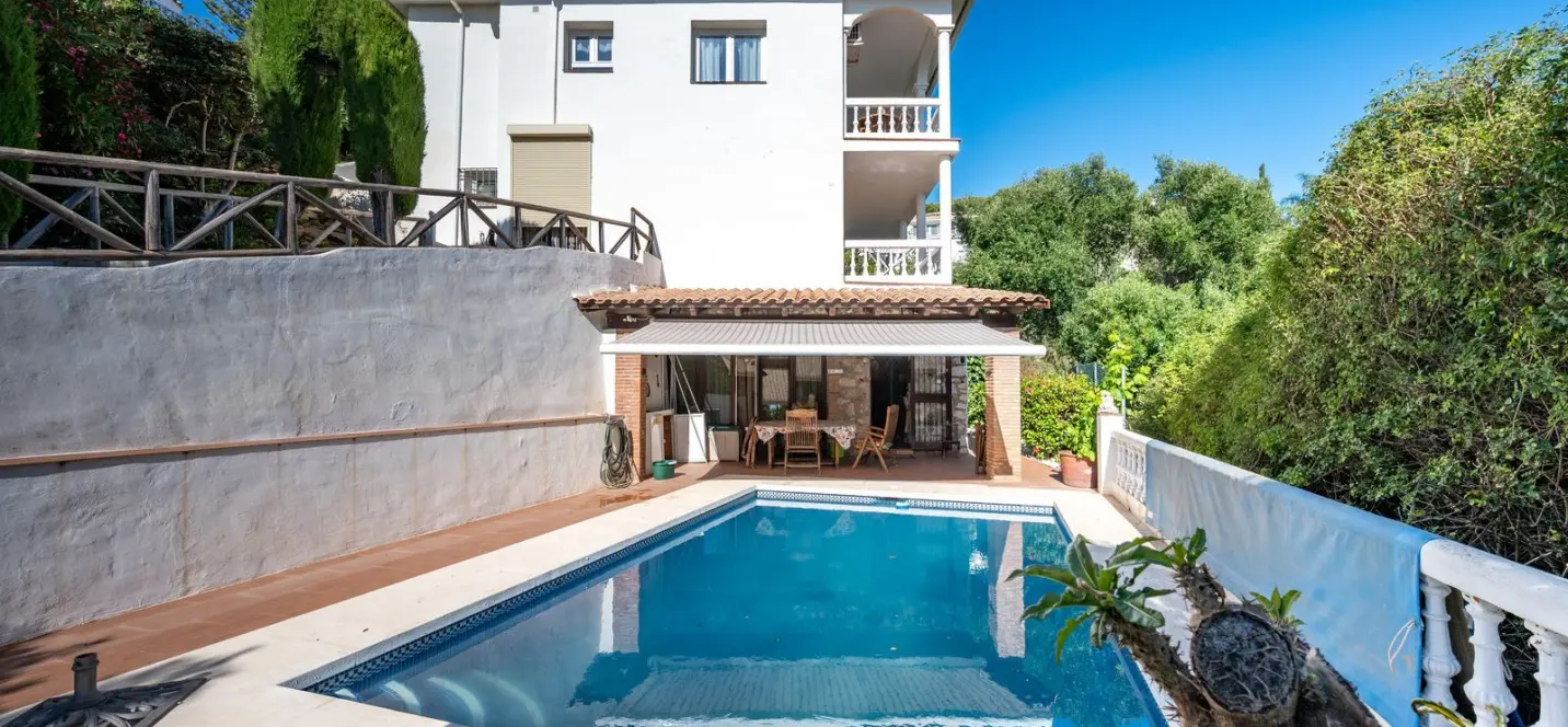 Venta de villa independiente en La Cala de Mijas 0