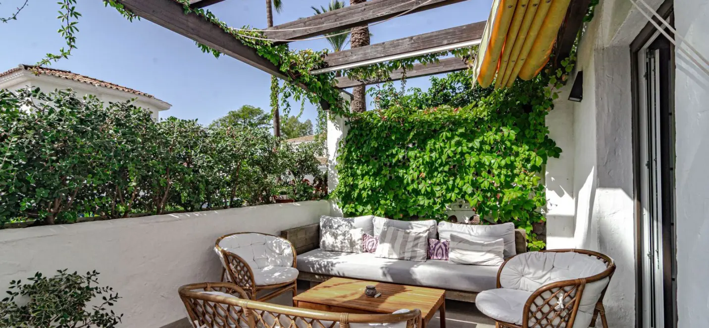 Venta de apartamento en planta baja en Nueva Andalucía 1