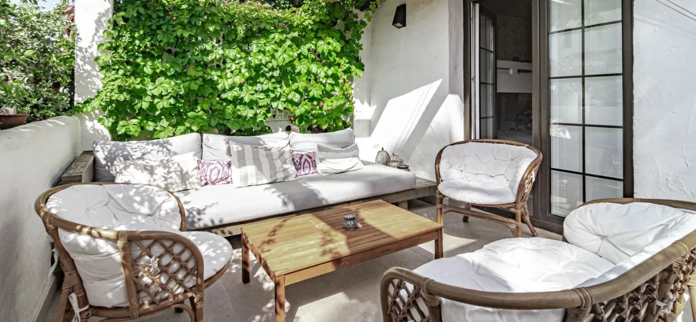 Venta de apartamento en planta baja en Nueva Andalucía 2