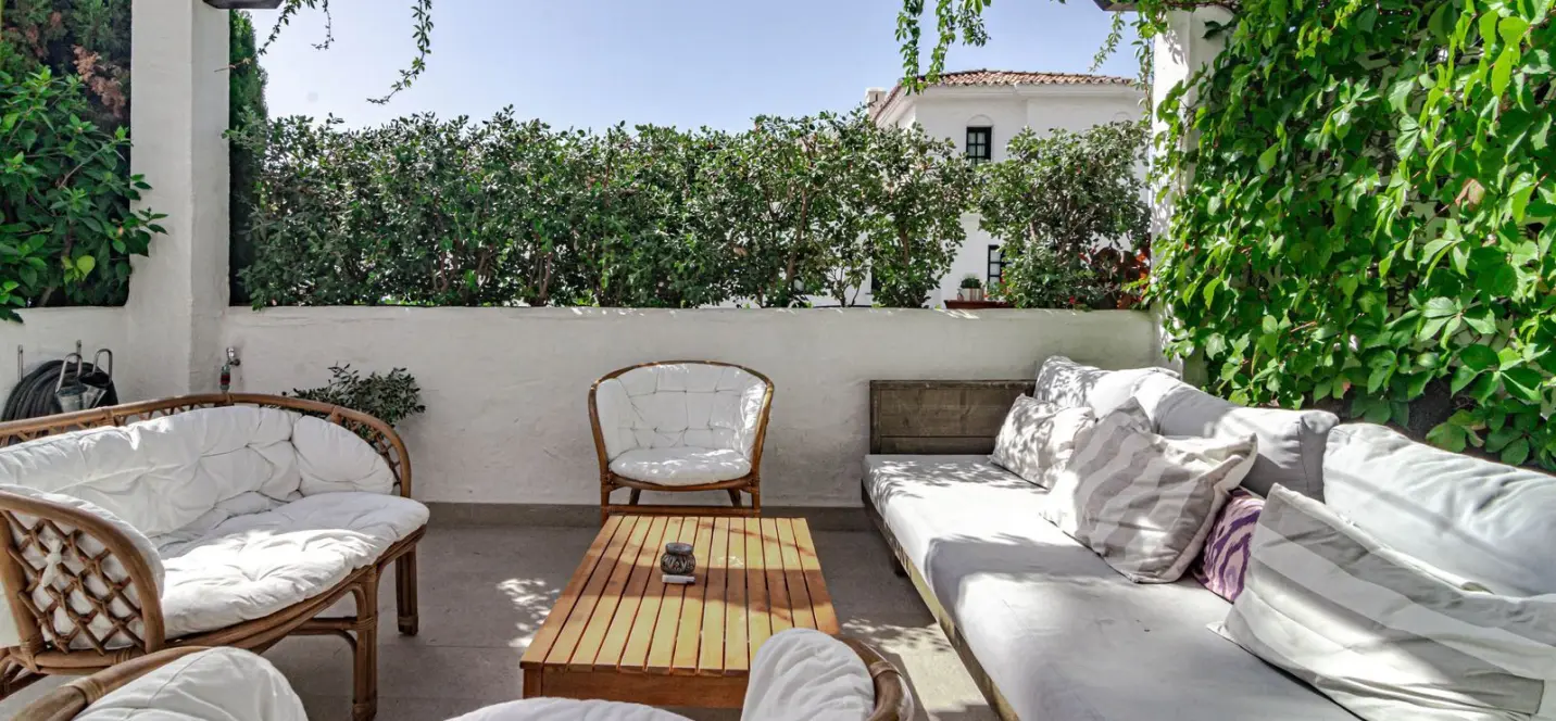 Venta de apartamento en planta baja en Nueva Andalucía 4