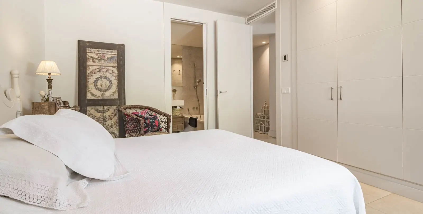 Venta de apartamento en planta baja en Nueva Andalucía 27
