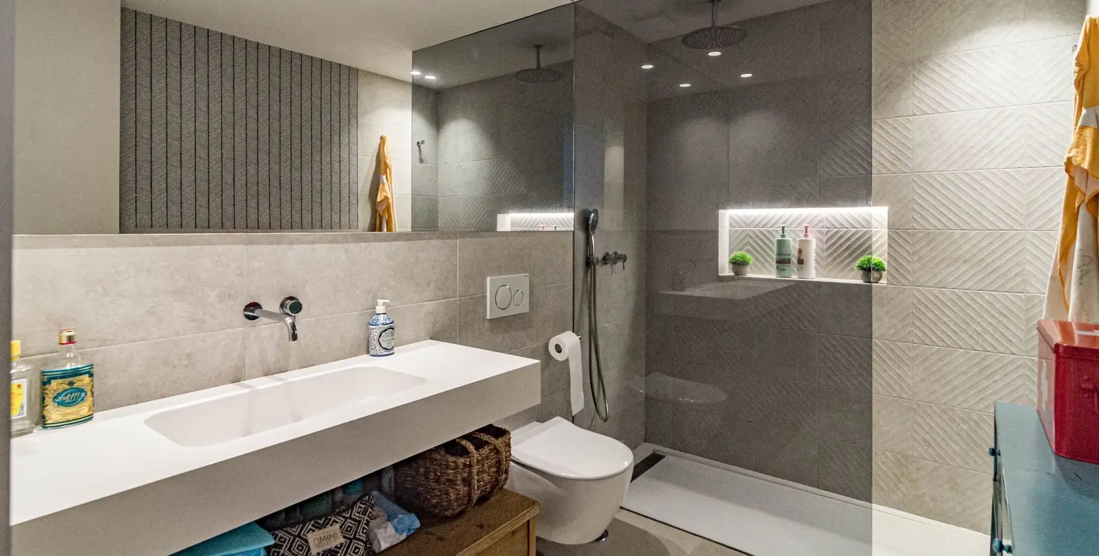 Venta de apartamento en planta baja en Nueva Andalucía 28