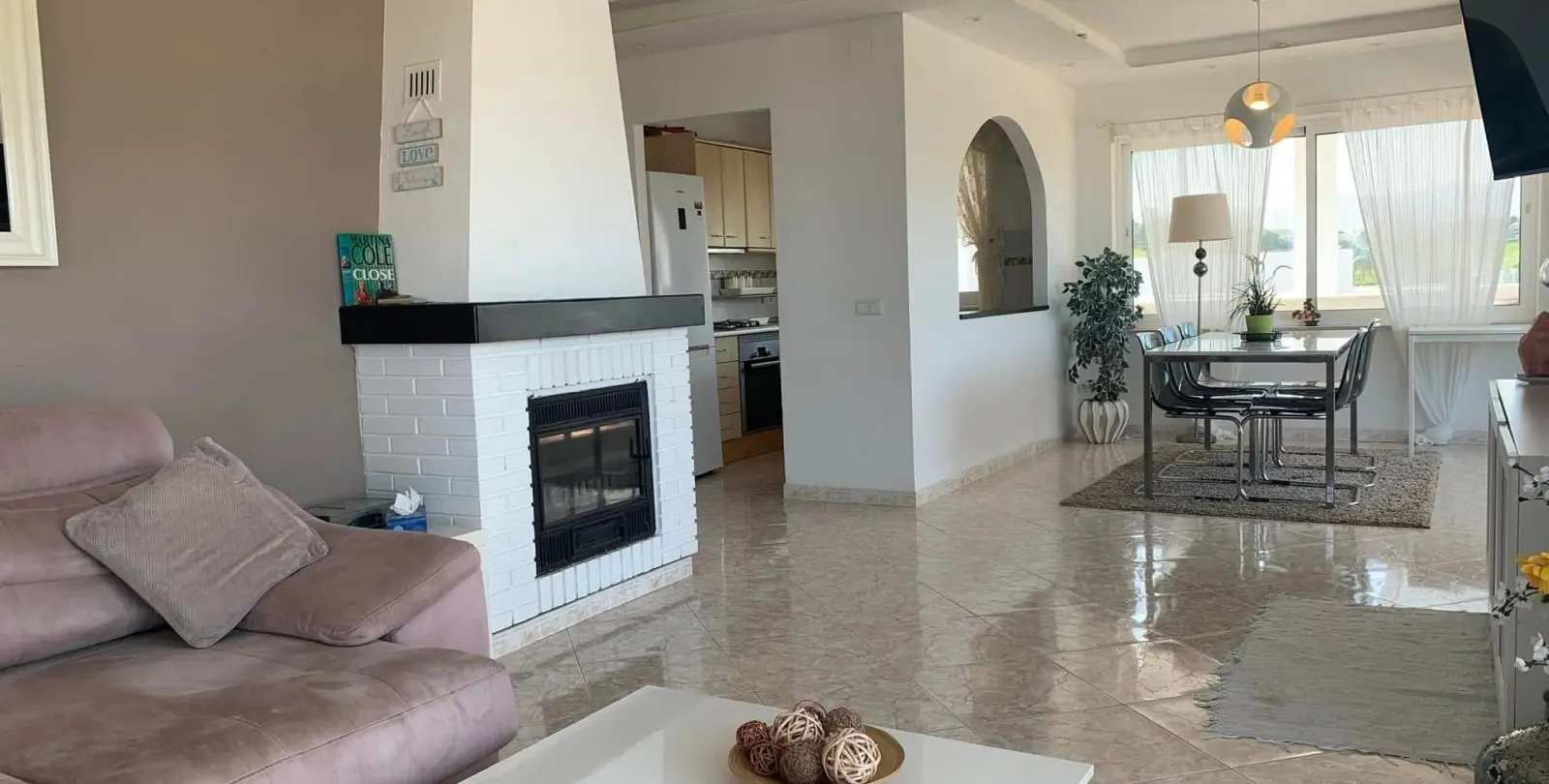 Venta de villa independiente en Cerros del Aguila 5