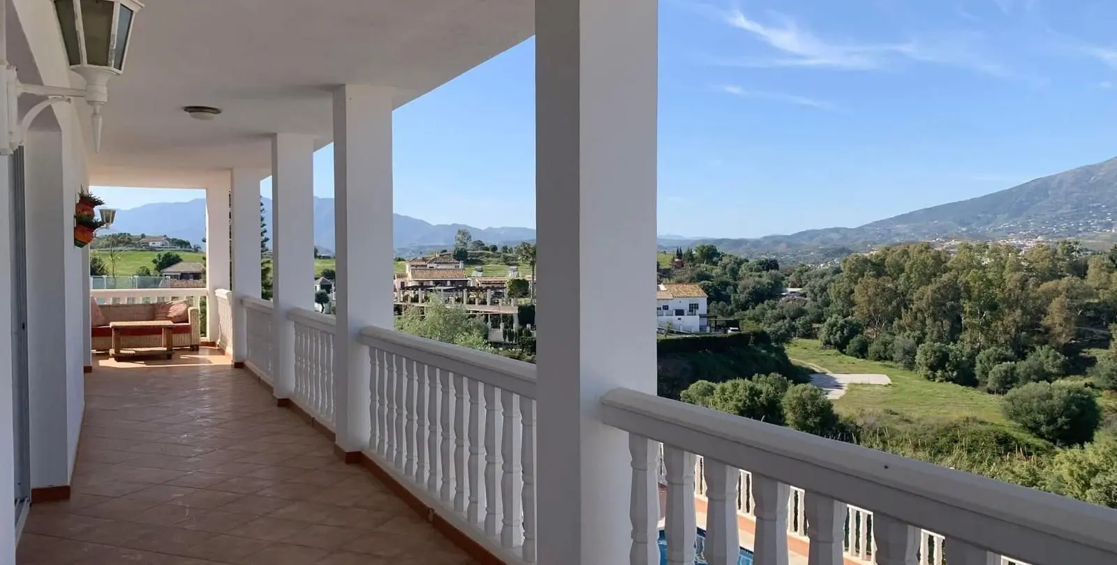 Venta de villa independiente en Cerros del Aguila 21