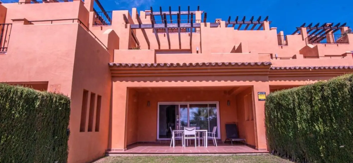 Venta de casa pareada en El Paraiso 0