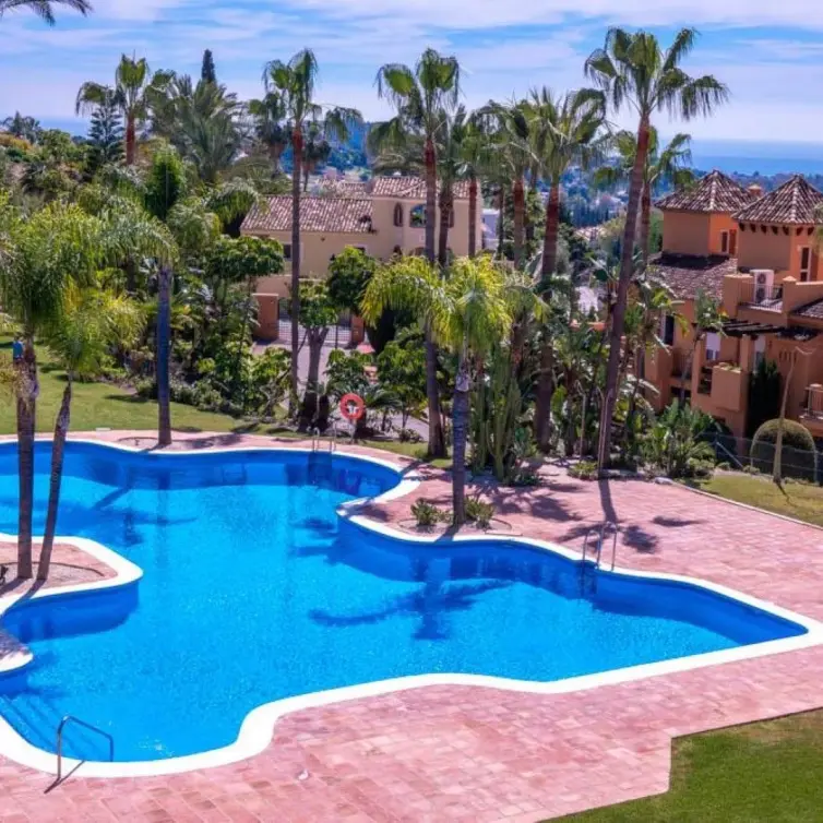 Venta de casa pareada en El Paraiso