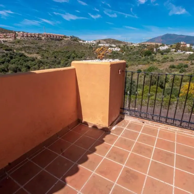 Venta de casa pareada en El Paraiso