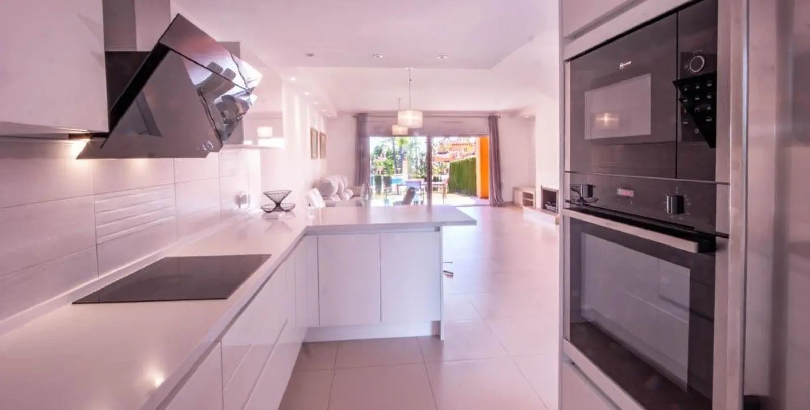 Venta de casa pareada en El Paraiso 10