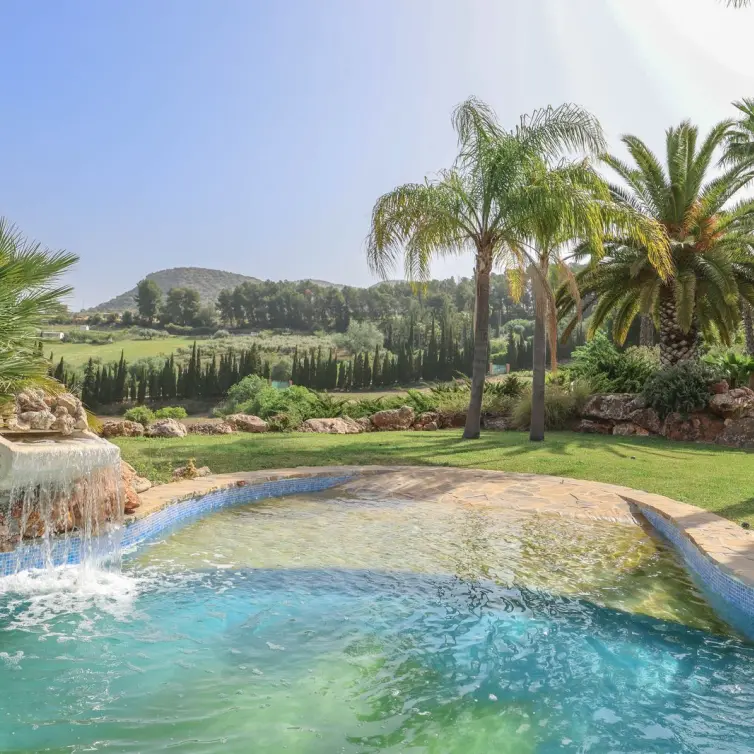 Venta de villa independiente en Alhaurín el Grande