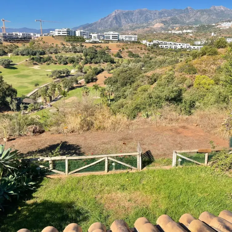 Venta de casa pareada en Marbella