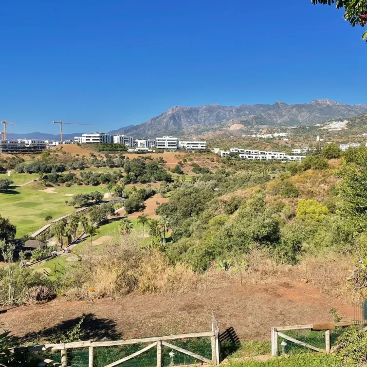 Venta de casa pareada en Marbella