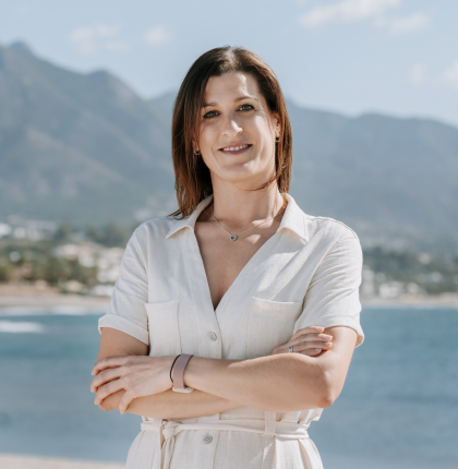 Photo of Jennifer Carabante